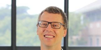 How businesses can unleash the power of human-machine collaboration