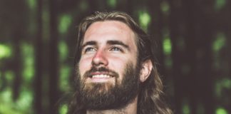 The Art of Living: Spirituality meets Science – the story of Swami Purnachaitanya