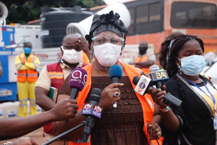 Mrs Evelyn Ama Kumi-Richardson