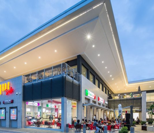 West Hills Mall’s Food Court raises the bar again