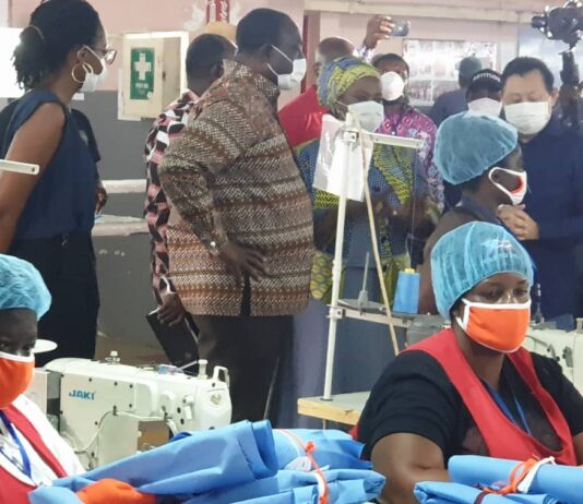 Banks increase loans to manufacturing sector