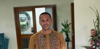 Chris Koney’s column: Time with Gregory Andrews, Australian High Commissioner