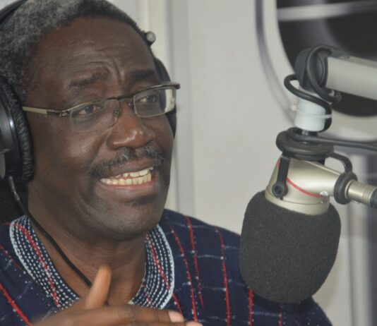 Editorial 2:Neutrality of the civil service threatened by politics