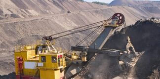 Century-old mining industry still lags on contract transparency front