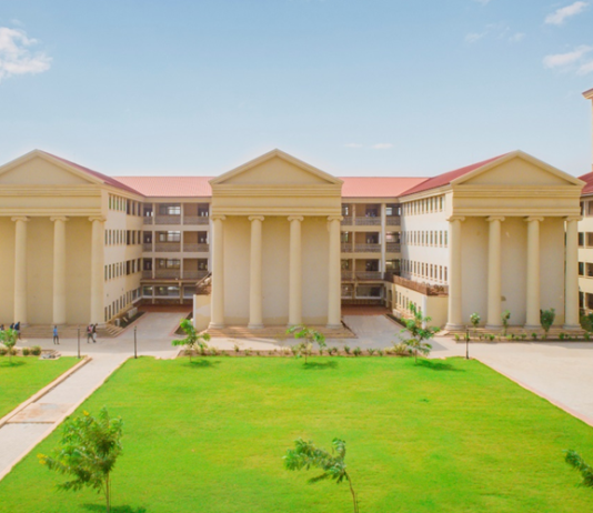 Academic City obtains University College status