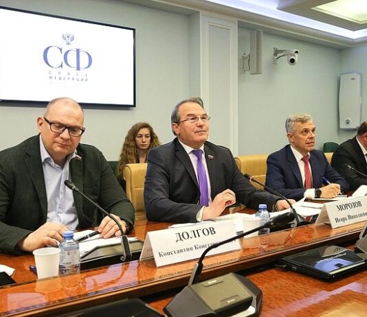 European and Western sanctions push Russia to Africa