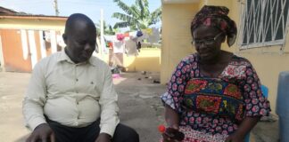 Negotiating for survival – Bisap producers lead the way